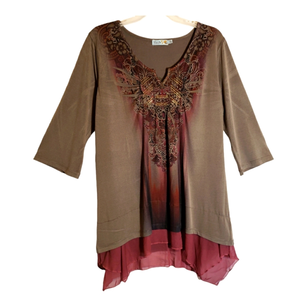 Unity women's XL brown/pink  studded neckline pullover long sleeve tunic. 5011